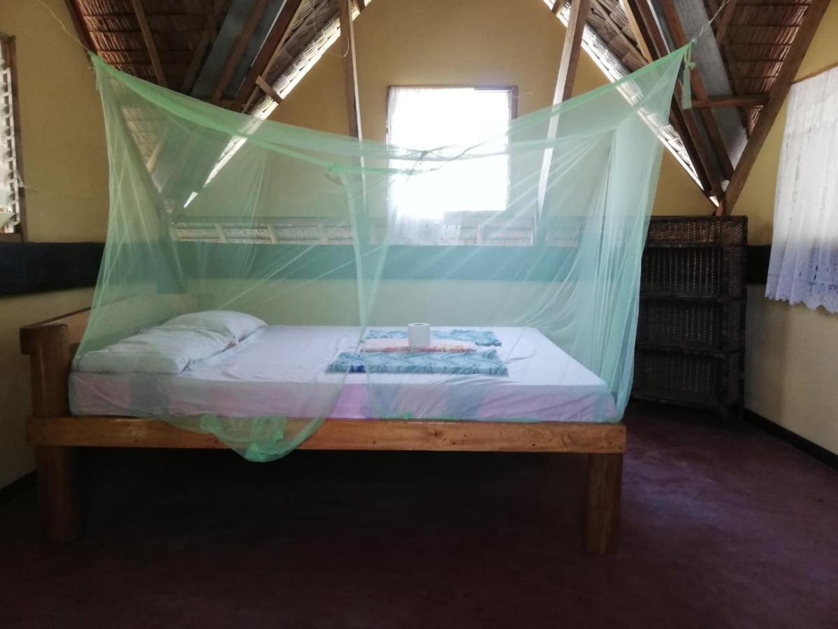 Buenaventura Beachresort Nauhang Ngoại thất bức ảnh