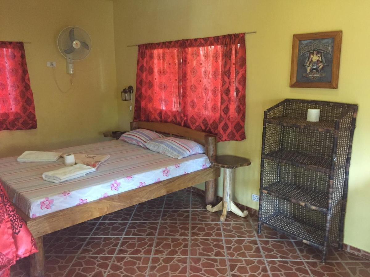Buenaventura Beachresort Nauhang Ngoại thất bức ảnh