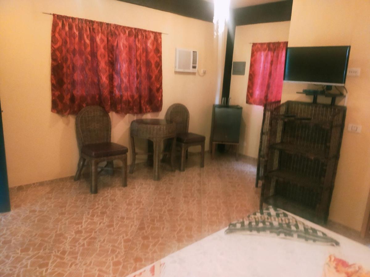 Buenaventura Beachresort Nauhang Ngoại thất bức ảnh