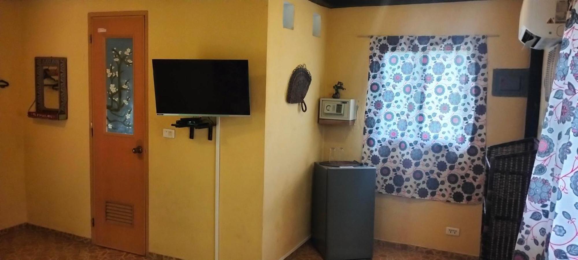 Buenaventura Beachresort Nauhang Phòng bức ảnh